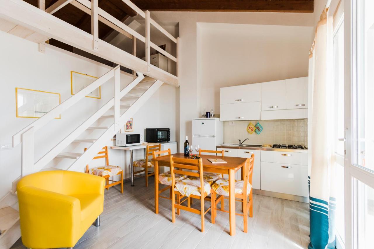 Residence Fior Di Sulcis Calasetta Eksteriør bilde
