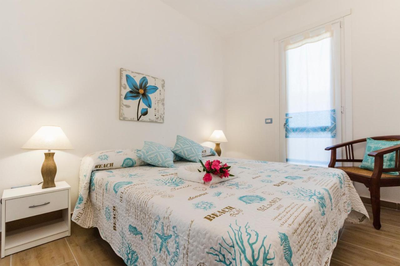 Residence Fior Di Sulcis Calasetta Eksteriør bilde