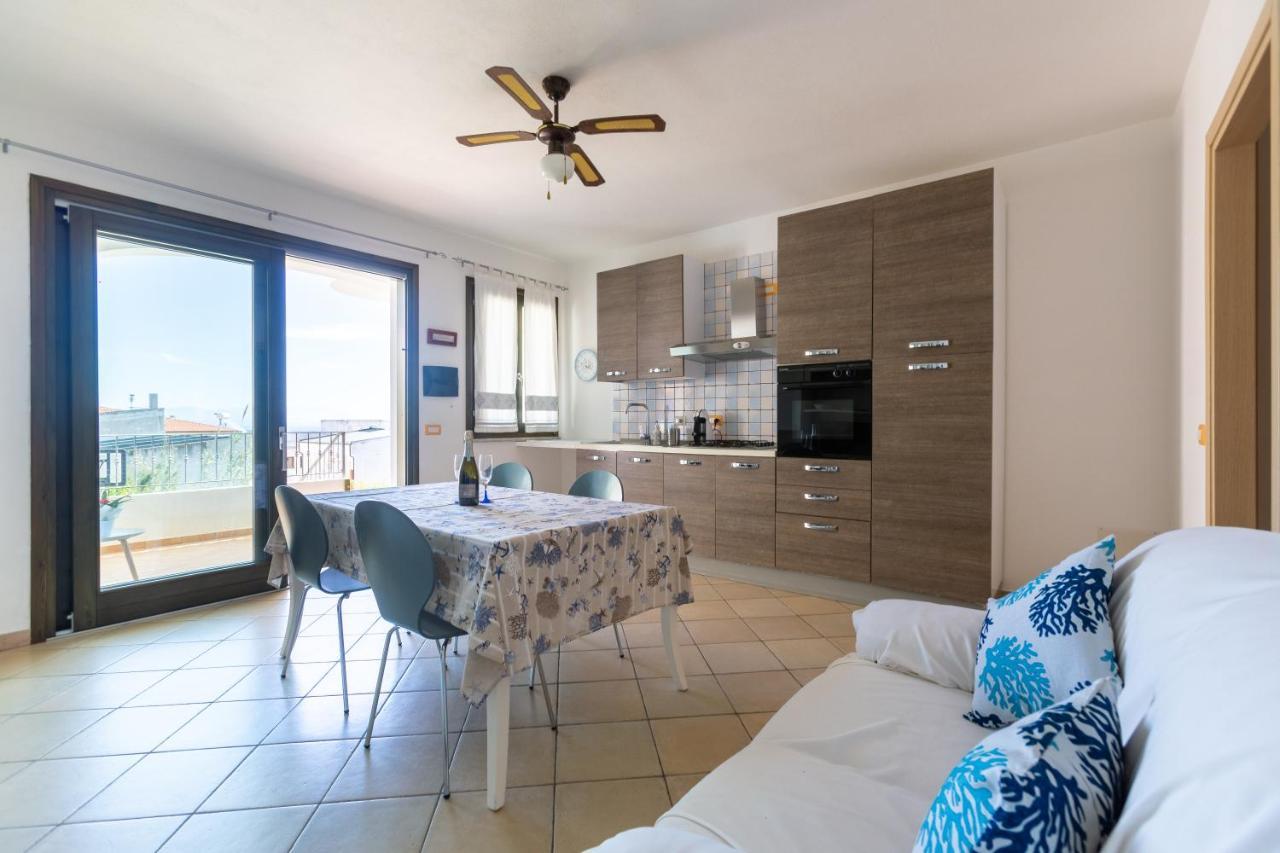 Residence Fior Di Sulcis Calasetta Eksteriør bilde