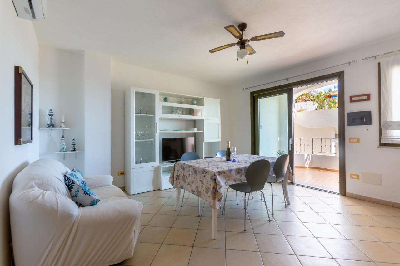 Residence Fior Di Sulcis Calasetta Eksteriør bilde